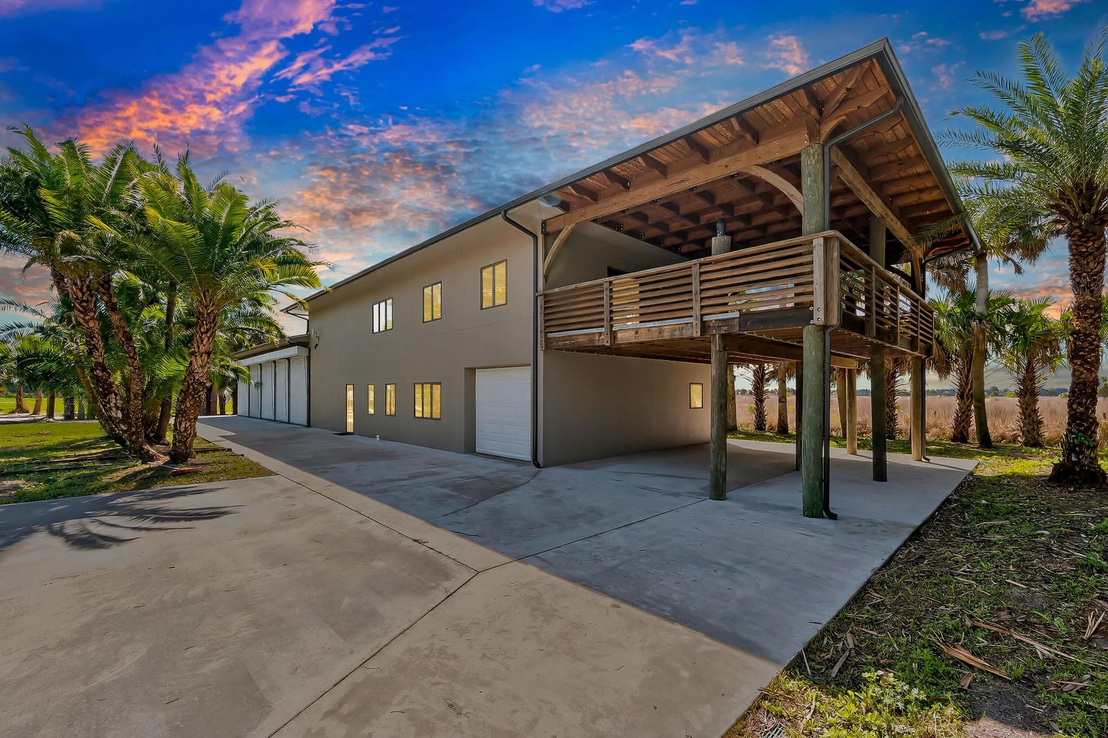 200 S Graves Road, Fort Pierce, FL 34945 photo 2