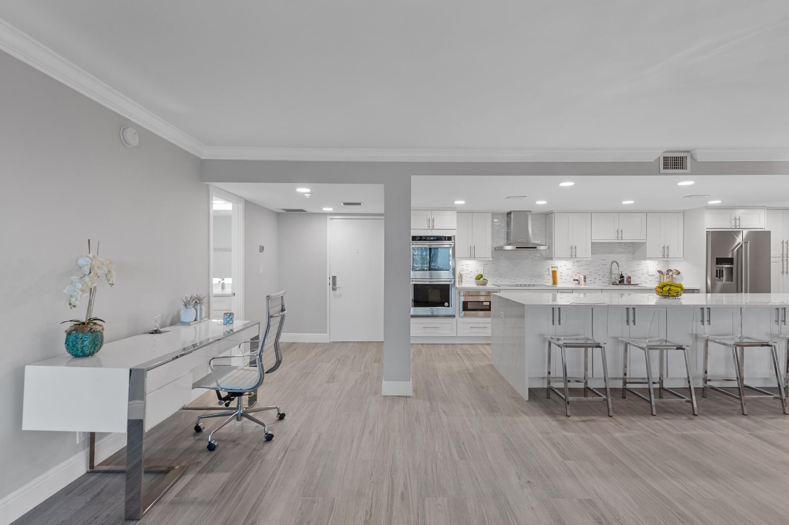 777 NE Bayshore Drive #705, Fort Lauderdale, FL 33304 photo 5