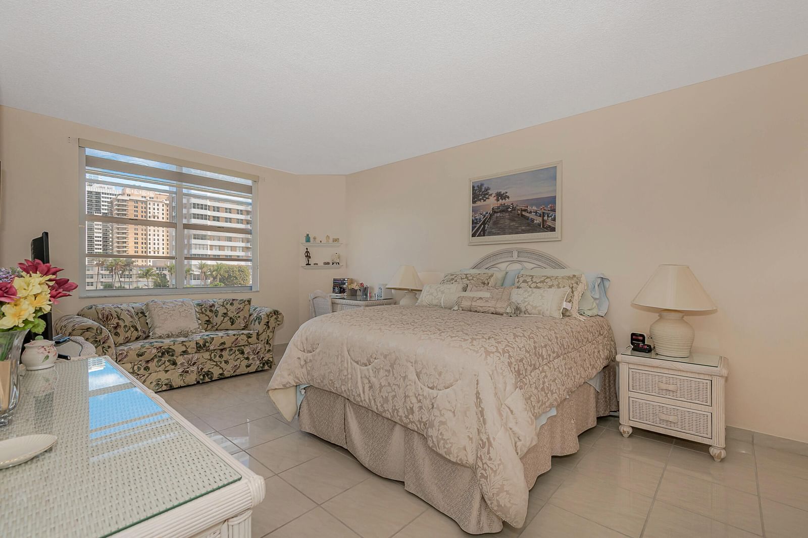 Address available by request, Hallandale Beach, FL 33009