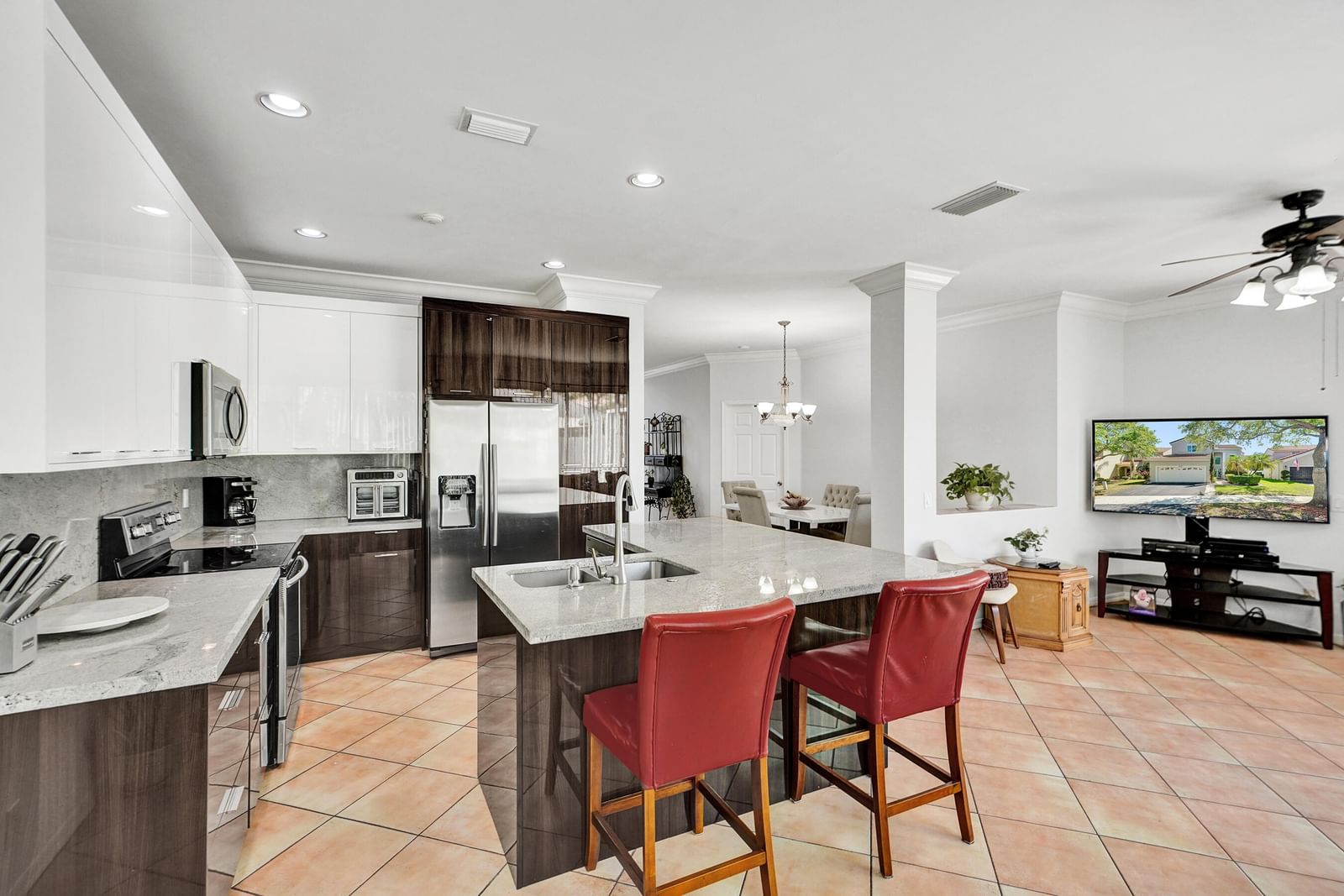 873 Stanton Drive, Weston, FL 33326 photo 2