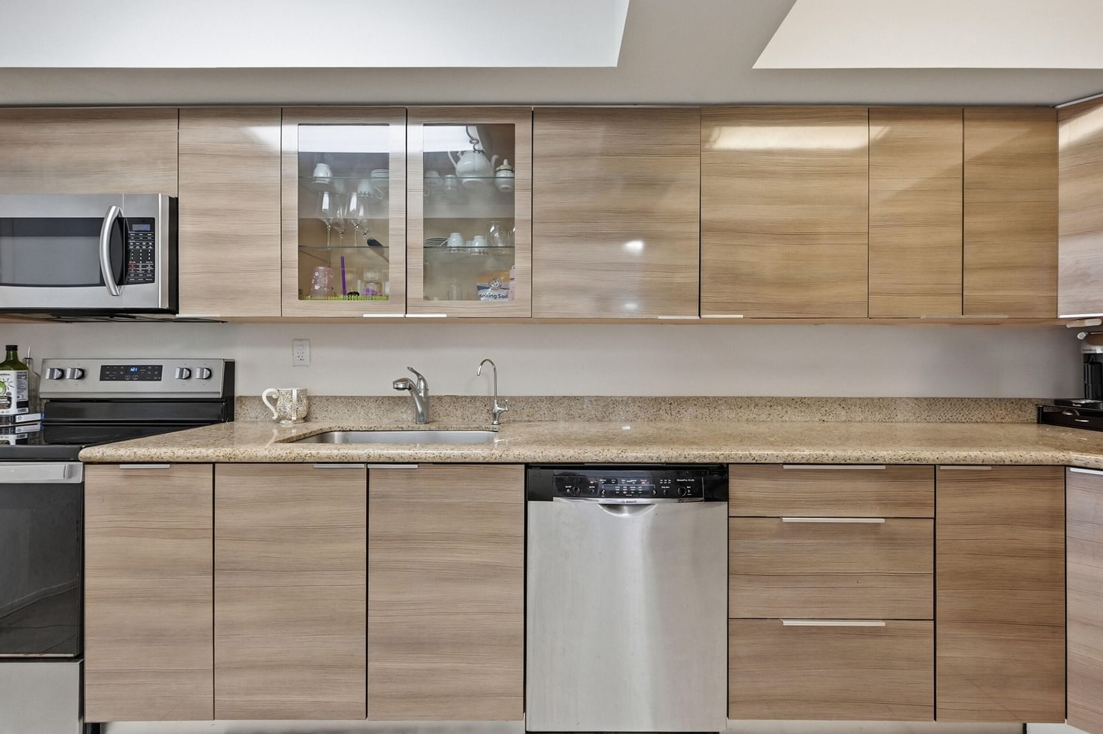18011 Biscayne Boulevard #1502, Aventura, FL 33160 photo 3