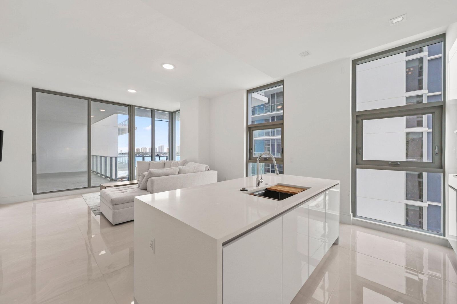 220 Lake Shore Drive #1125, Lake Park, FL 33403 photo 2