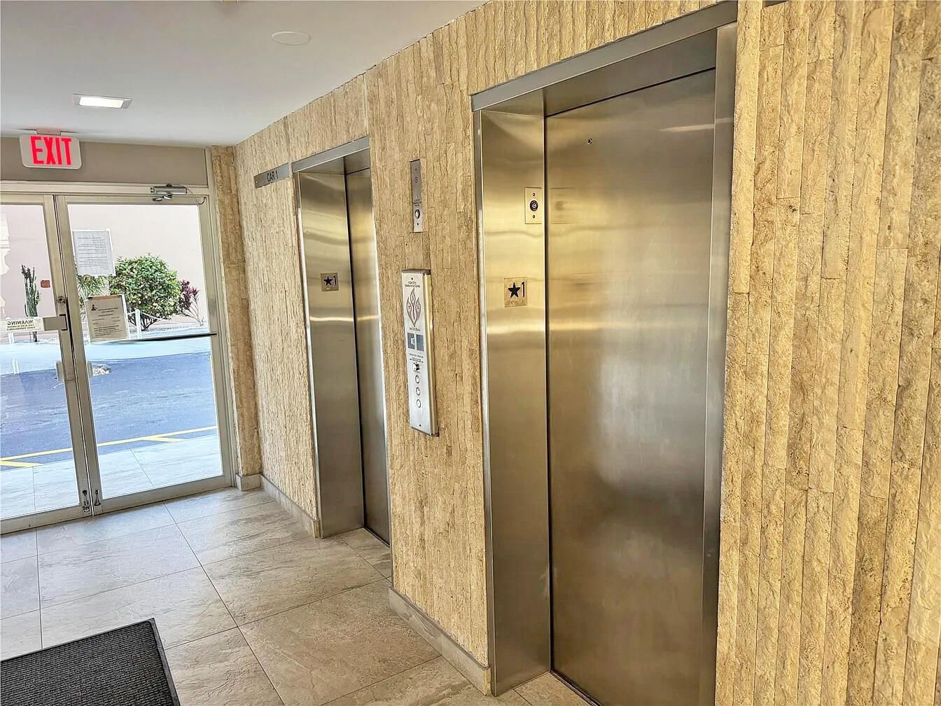 3113 S Ocean Drive #504, Hallandale Beach, FL 33009 photo 5