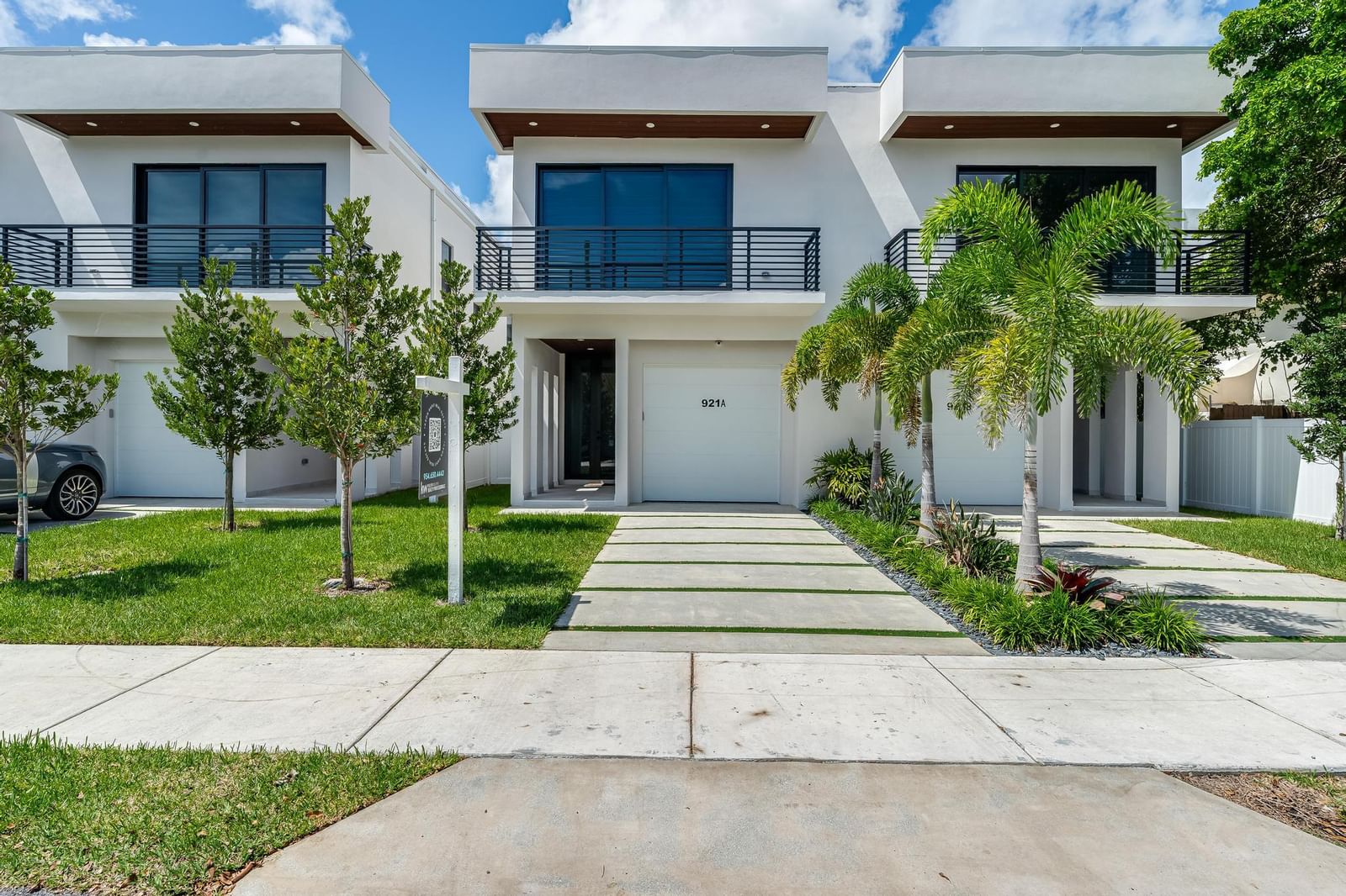 919 NE 17th Terrace #A, Fort Lauderdale, FL 33304 photo 2