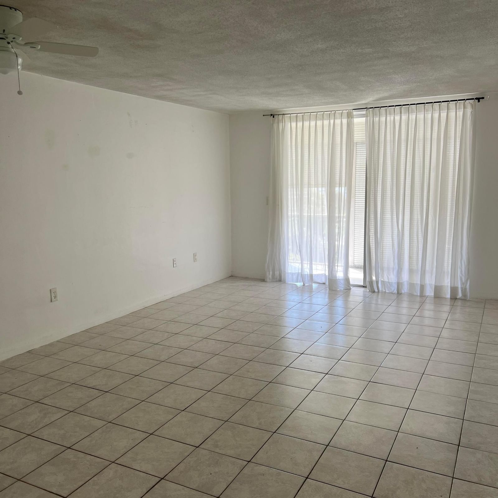 2855 Leonard Drive #H506, Aventura, FL 33160 photo 4
