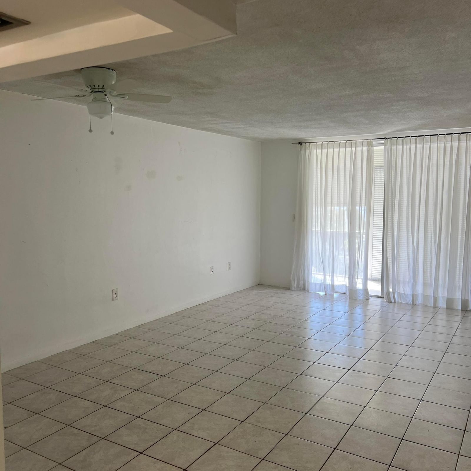 2855 Leonard Drive #H506, Aventura, FL 33160 photo 5