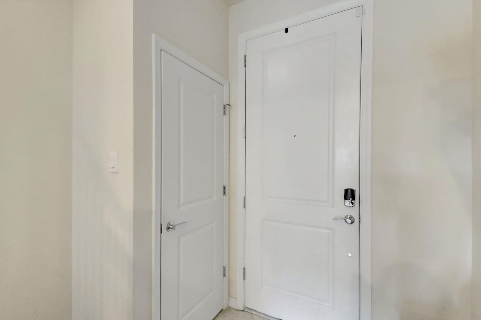 1105 Banyan Drive, Hollywood, FL 33021 photo 3