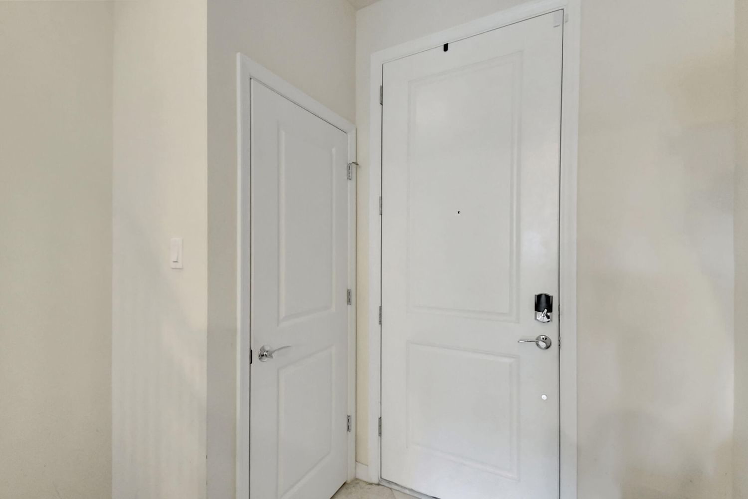 1105 Banyan Drive, Hollywood, FL 33021 photo 4