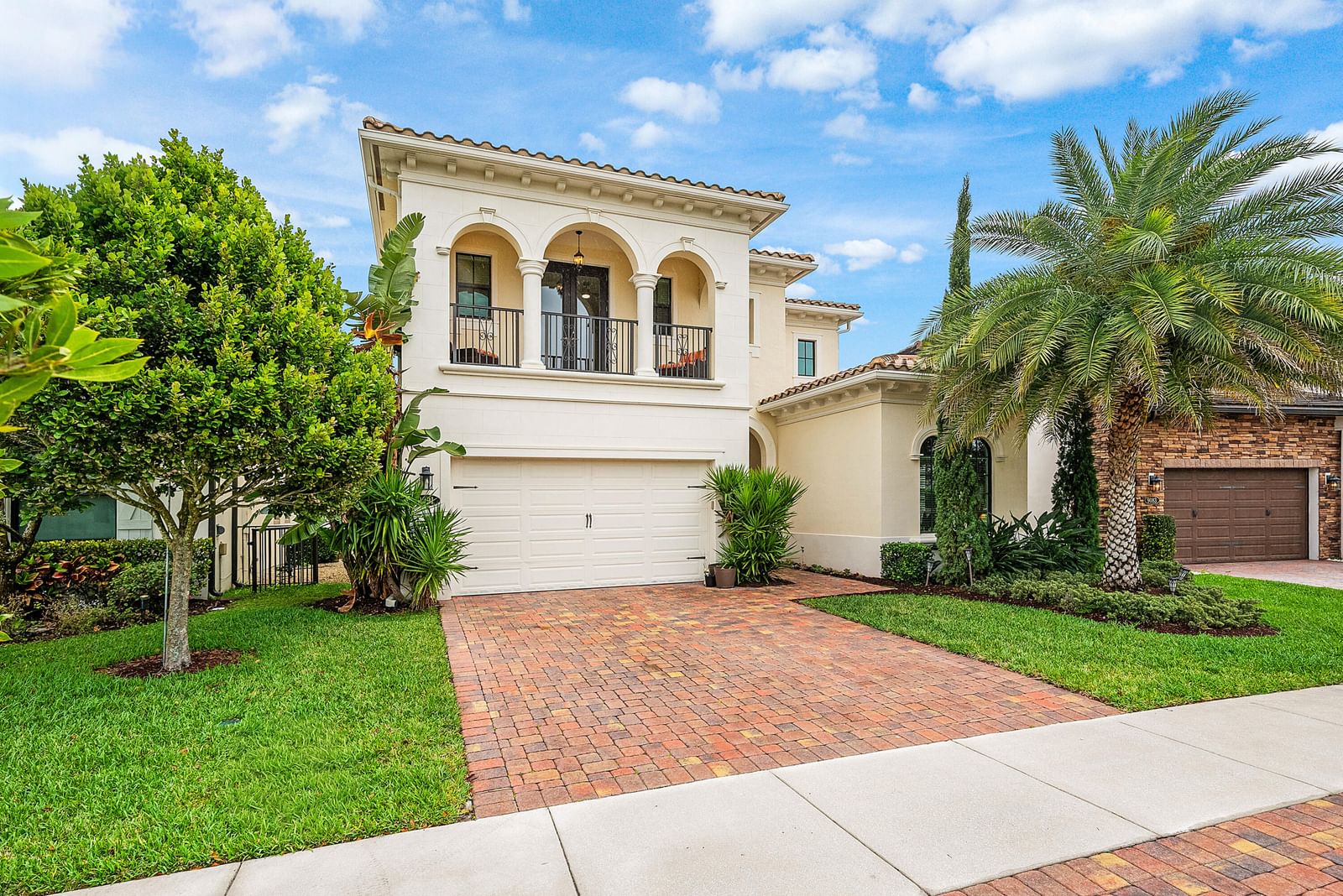 9091 Grand Prix Lane, Boynton Beach, FL 33472 photo 2