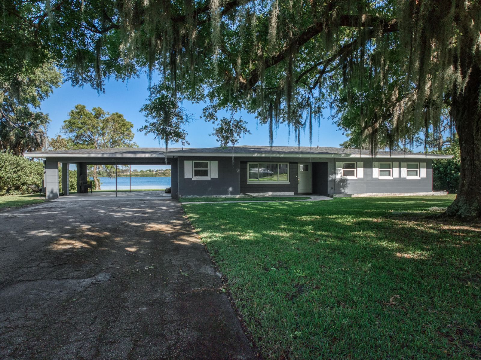 1622 W Dinner Lake Drive, Sebring, FL 33870 photo 2
