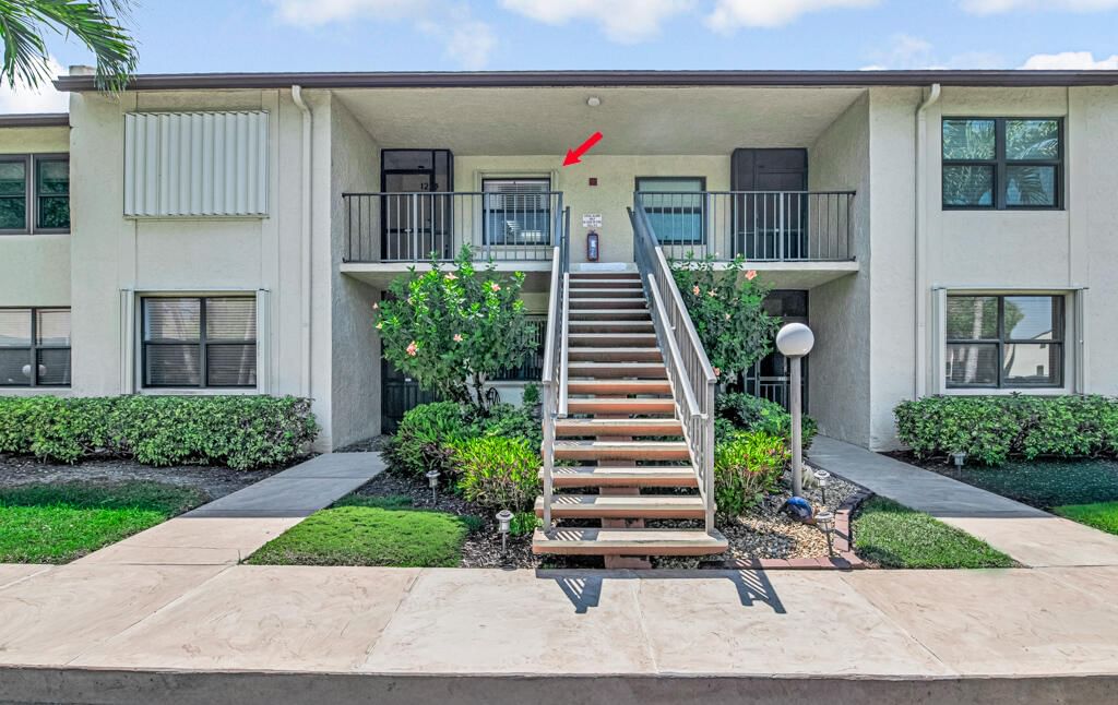 7915 Willow Spring Drive #1223, Lake Worth, FL 33467 photo 2