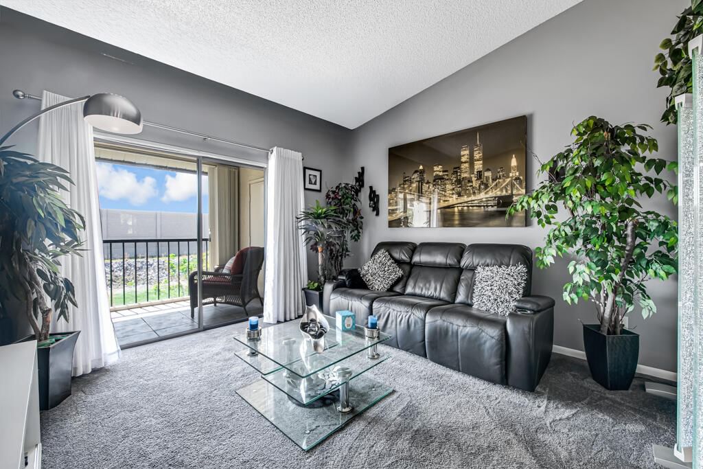 7915 Willow Spring Drive #1223, Lake Worth, FL 33467 photo 5