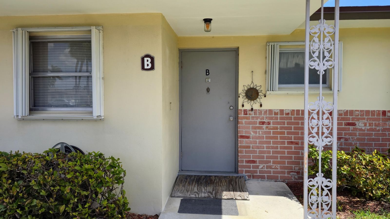 2800 Ashley Drive E #B, West Palm Beach, FL 33415 photo 3