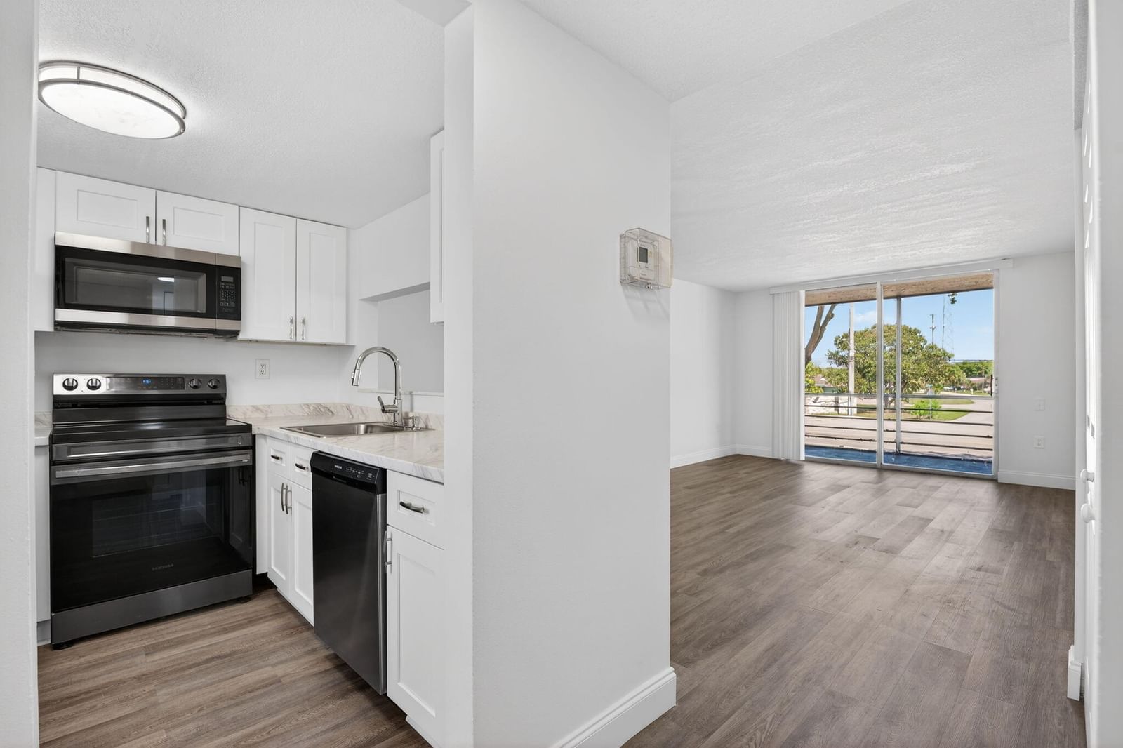 9081 Lime Bay Boulevard #209, Tamarac, FL 33321 photo 4