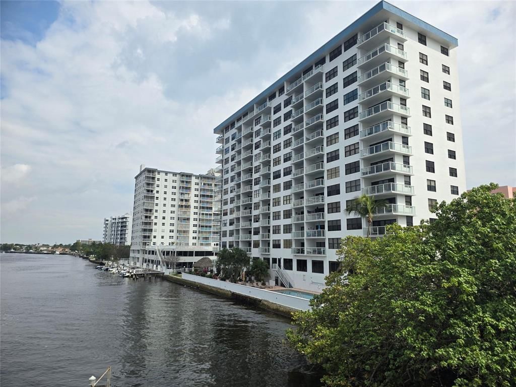 1401 N Riverside Drive N #307, Pompano Beach, FL 33062 photo 2