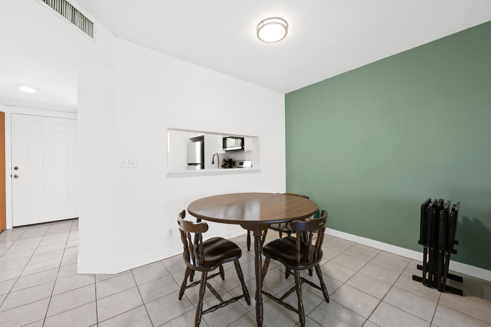 5570 Lakeside Drive #102, Margate, FL 33063 photo 5