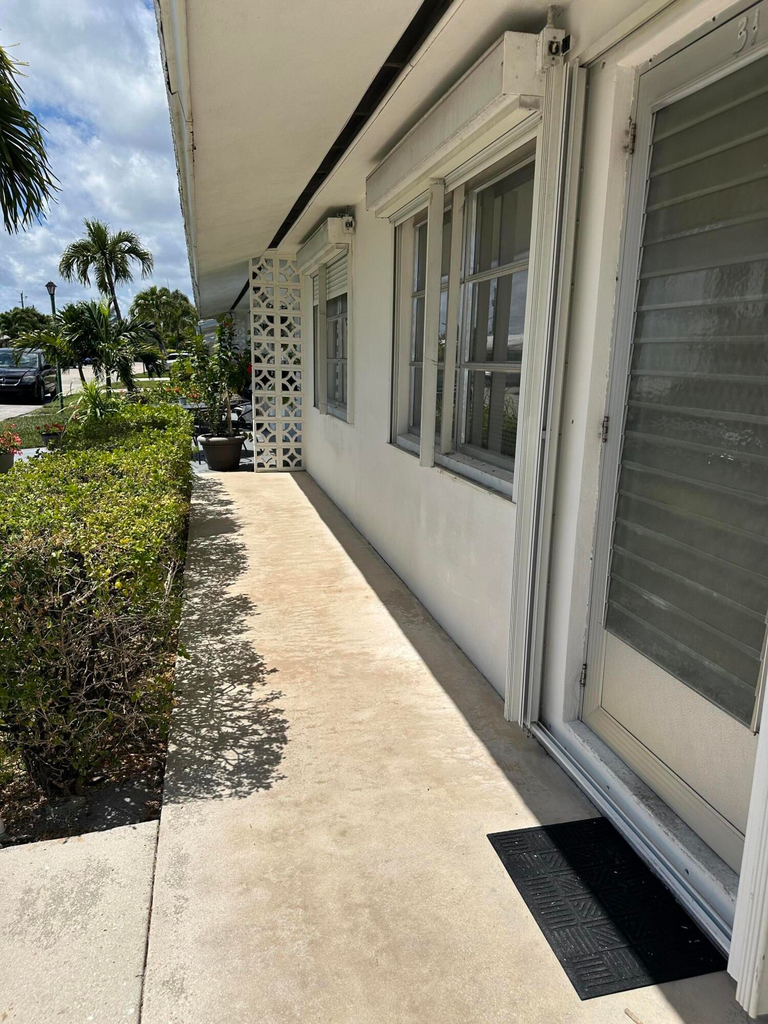 728 Ridge Road #31, Lantana, FL 33462 photo 2