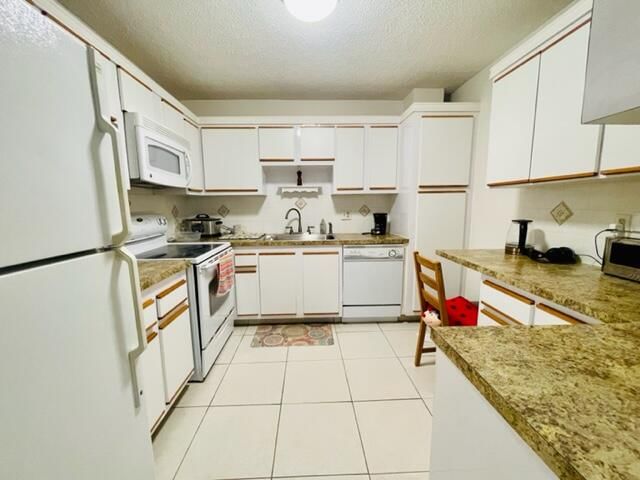 22755 SW 66th Avenue #103, Boca Raton, FL 33428 photo 5