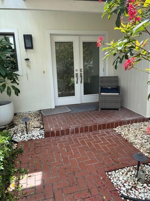 35 Brentwood Drive, Boynton Beach, FL 33436 photo 2