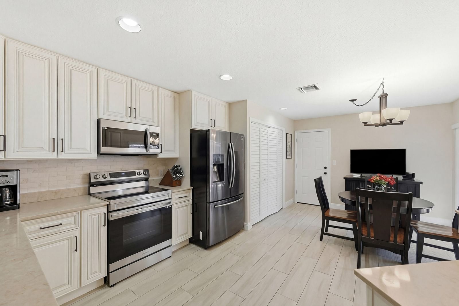 4115 Carriage Drive #P2, Pompano Beach, FL 33069 photo 3