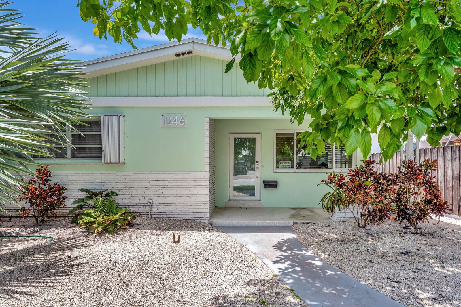 1246 Johnson Street, Hollywood, FL 33019 photo 3