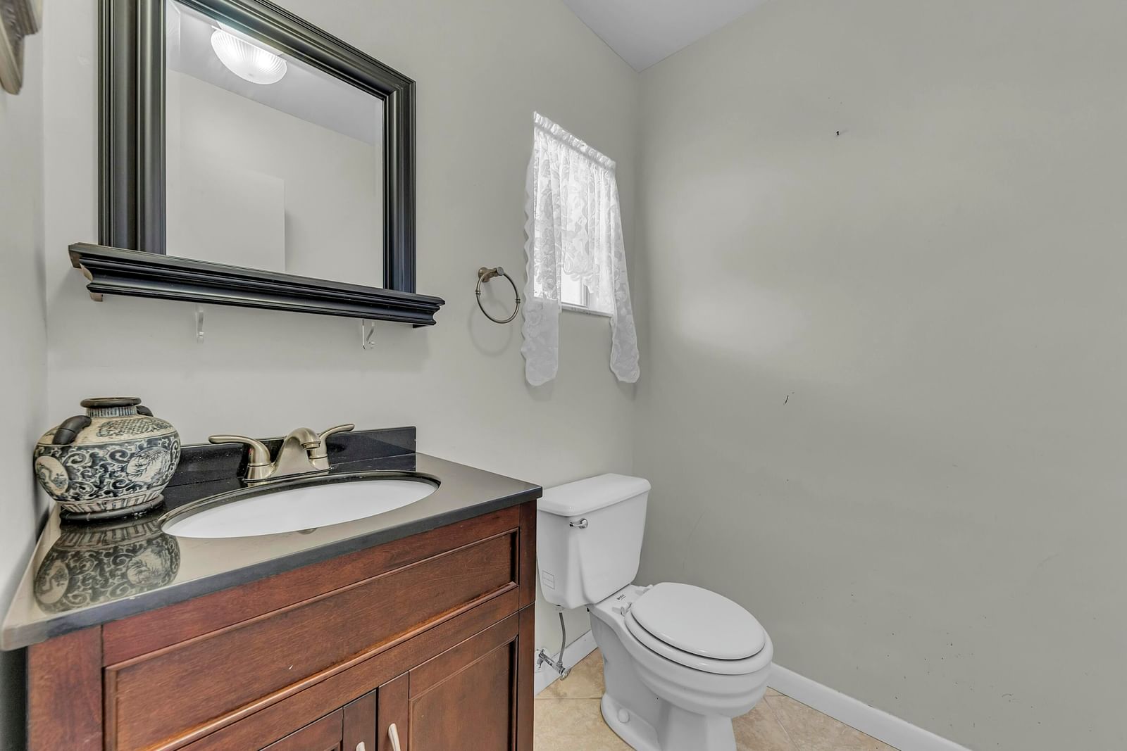 9401 Sunrise Lakes Boulevard #311, Sunrise, FL 33322 photo 4