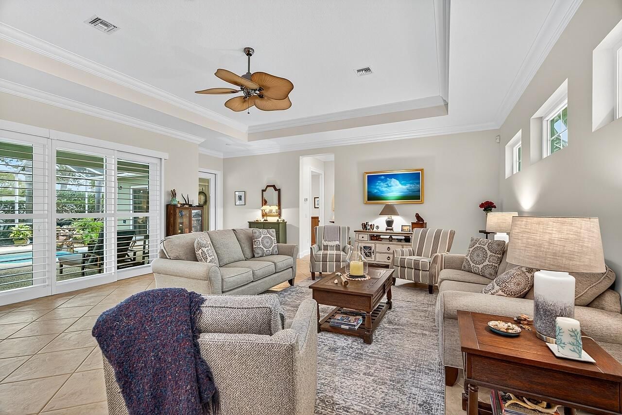 2116 Autumn Lane, Vero Beach, FL 32963 photo 4