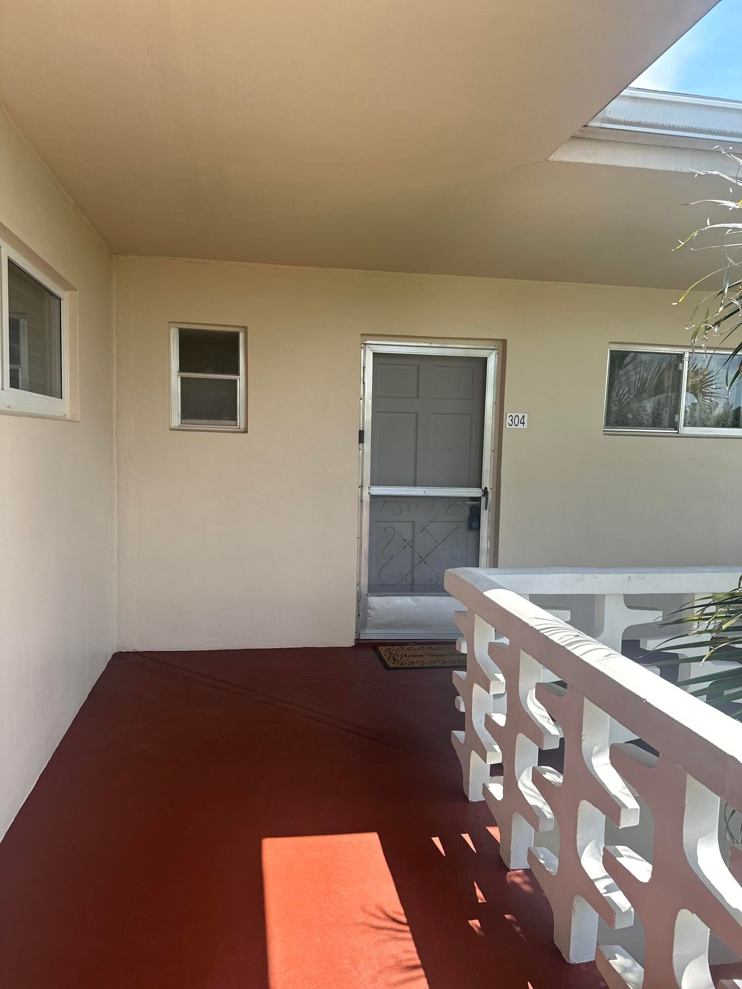 2812 S Garden Dr Dr #304, Lake Worth, FL 33461 photo 3