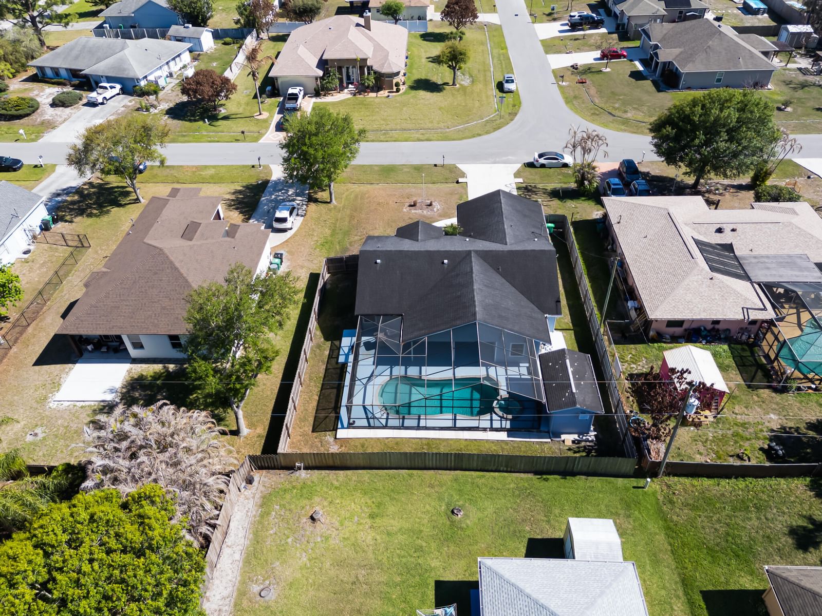 471 SE Ron Rico Terrace, Port St Lucie, FL 34983 photo 4