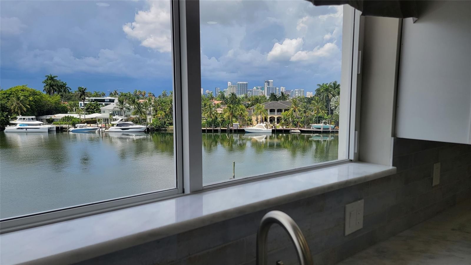 333 Sunset Drive #208, Fort Lauderdale, FL 33301 photo 3