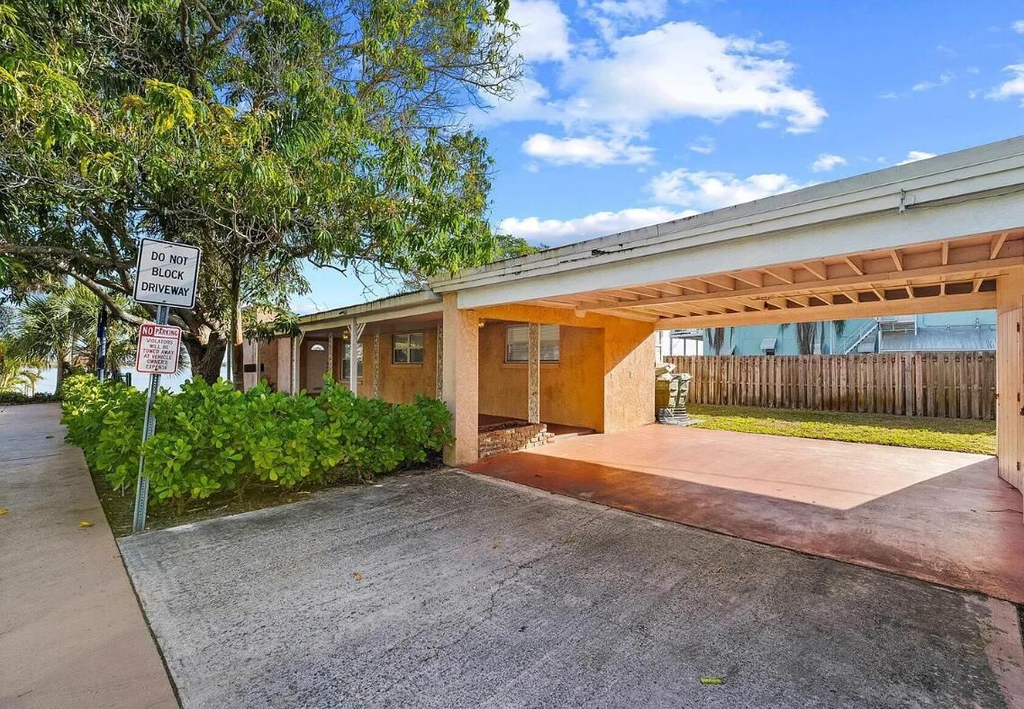 101 S Colorado Avenue, Stuart, FL photo 2