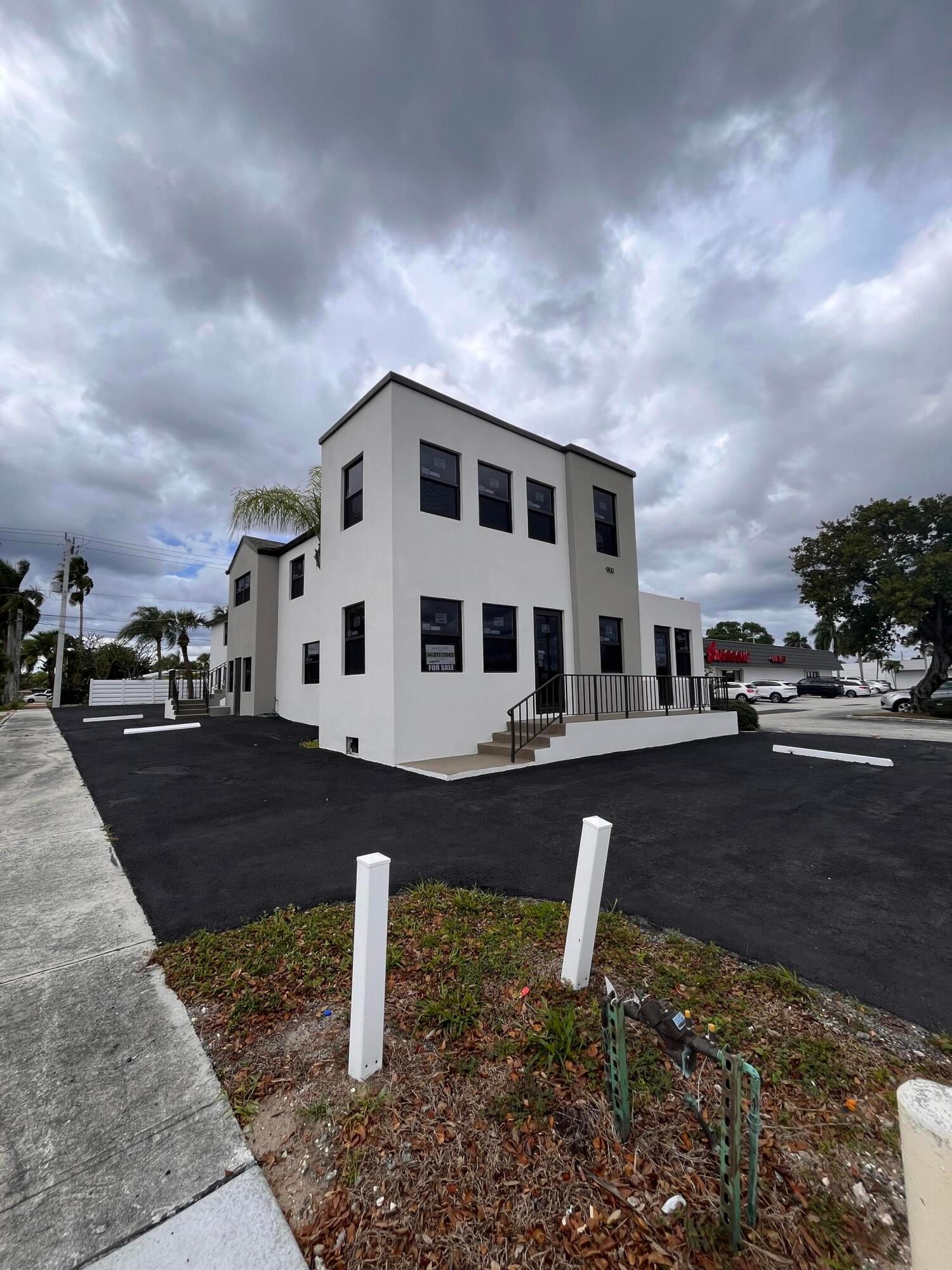 900 US-1 BLVD, Lake Park, FL