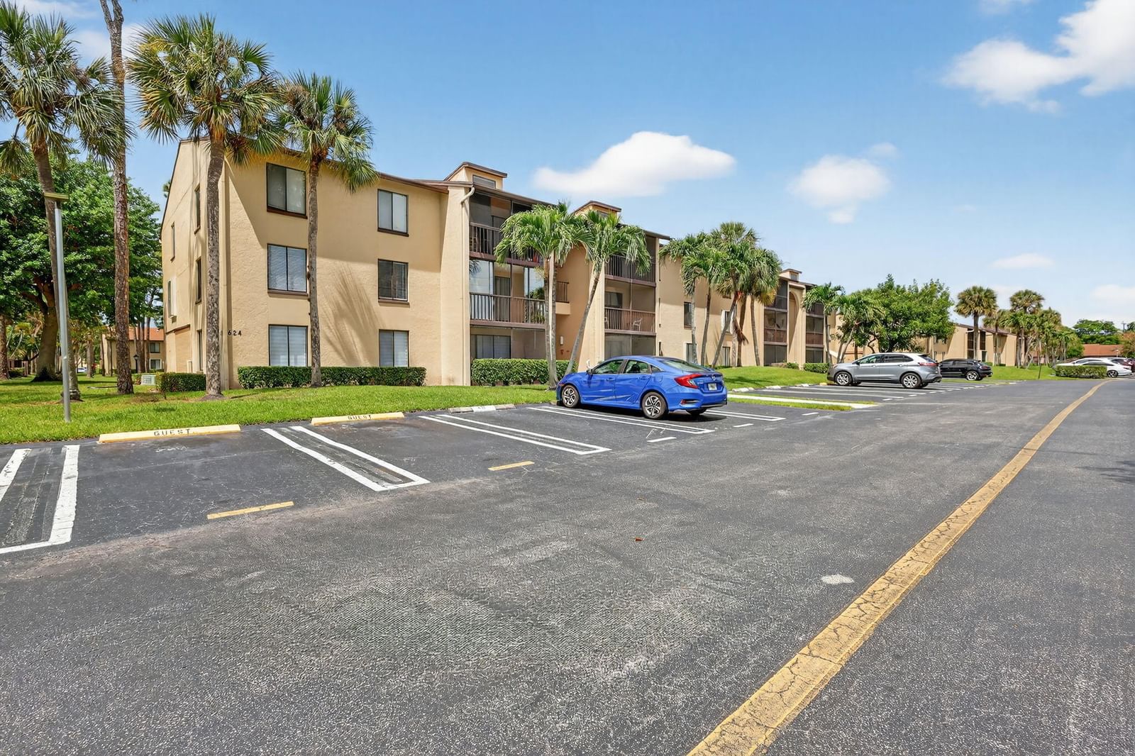 624 Sea Pine Way #B3, Greenacres, FL 33415 photo 3