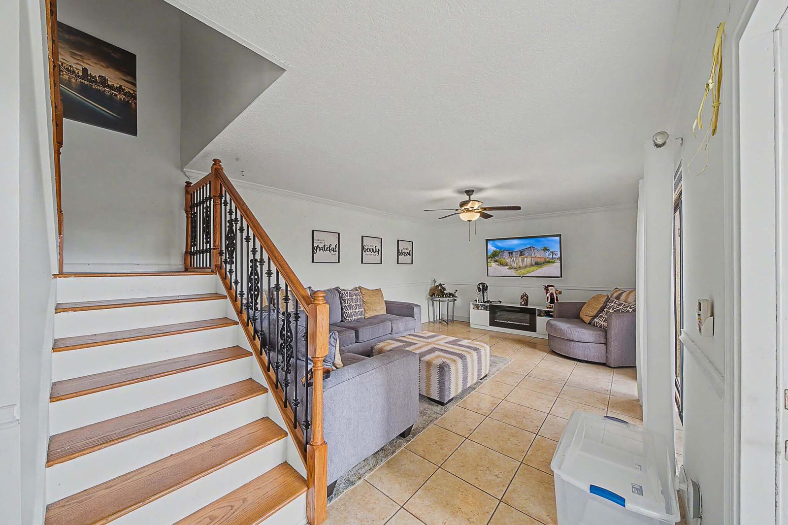 149 Lake Arbor Drive, Palm Springs, FL 33461 photo 4