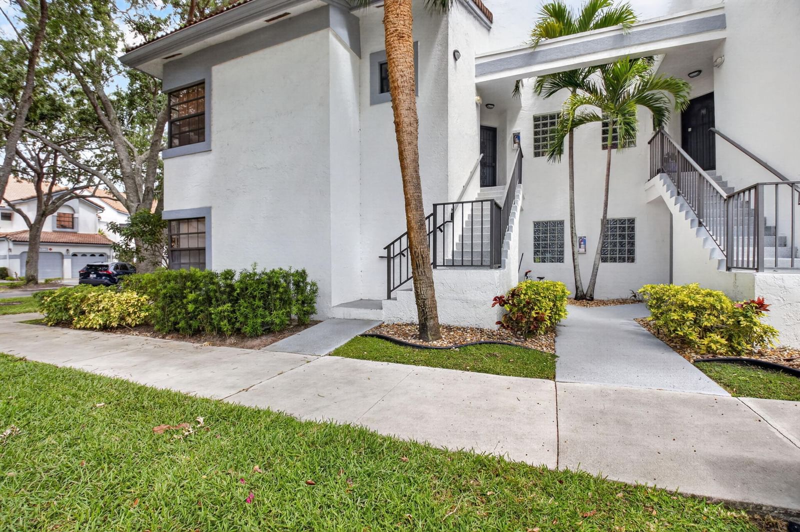 5430 Venetia Court #N, Boynton Beach, FL 33437 photo 2