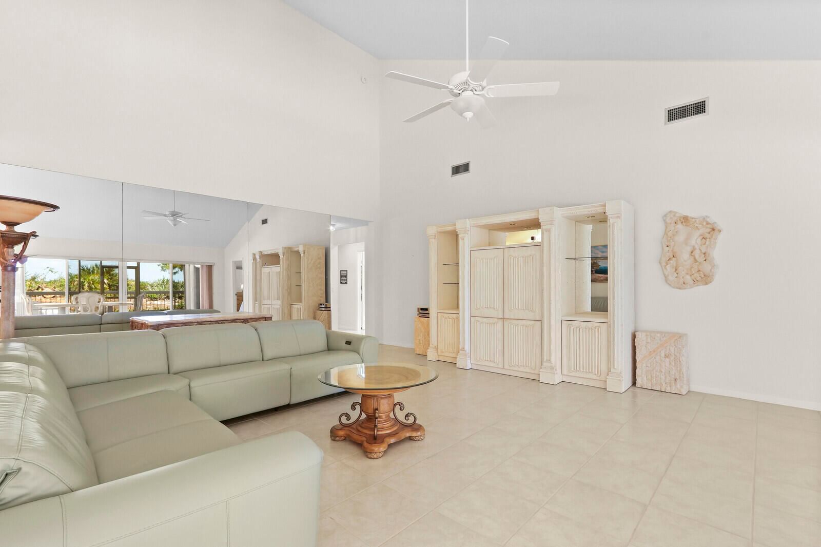 327 Ridge Road, Jupiter, FL 33477 photo 5