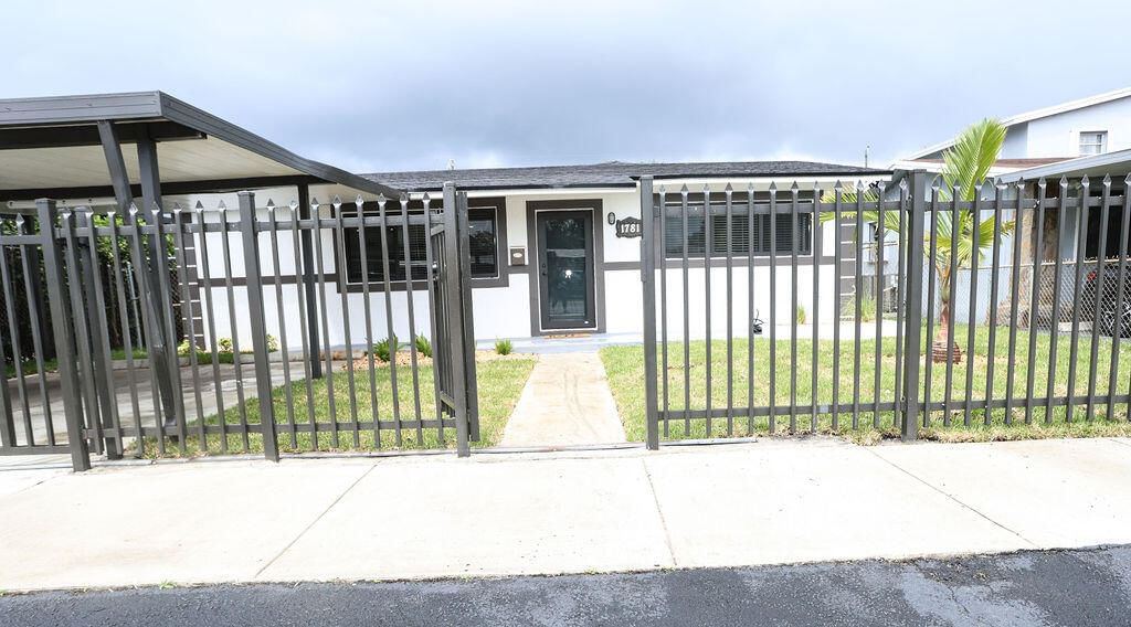 1781 NW 154th Street, Miami Gardens, FL 33054 photo 3