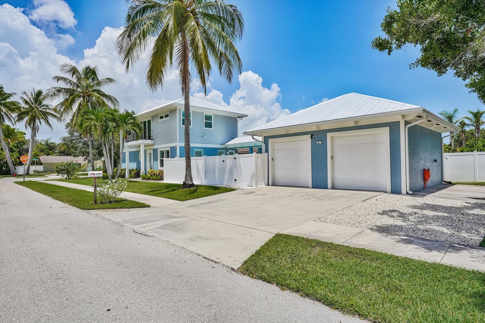 425 Hugh Street, Jupiter, FL 33458 photo 4