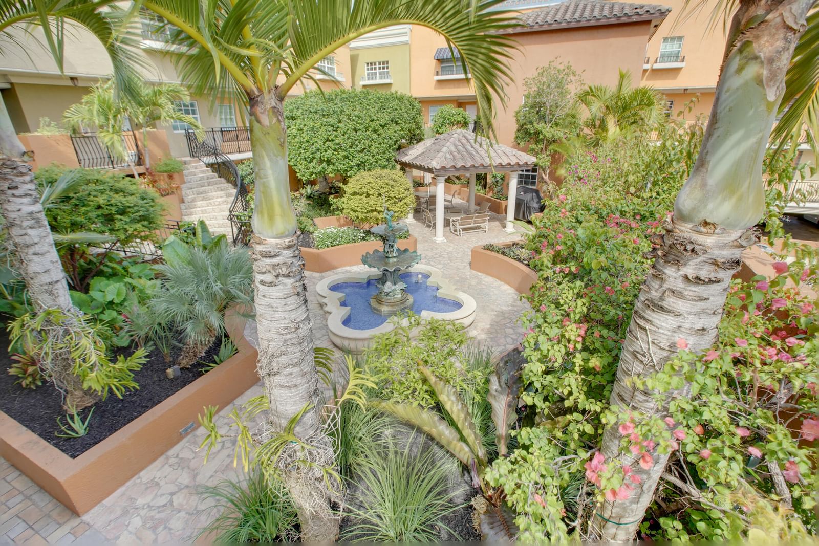 1111 E Las Olas Boulevard #410, Fort Lauderdale, FL 33301 photo 2