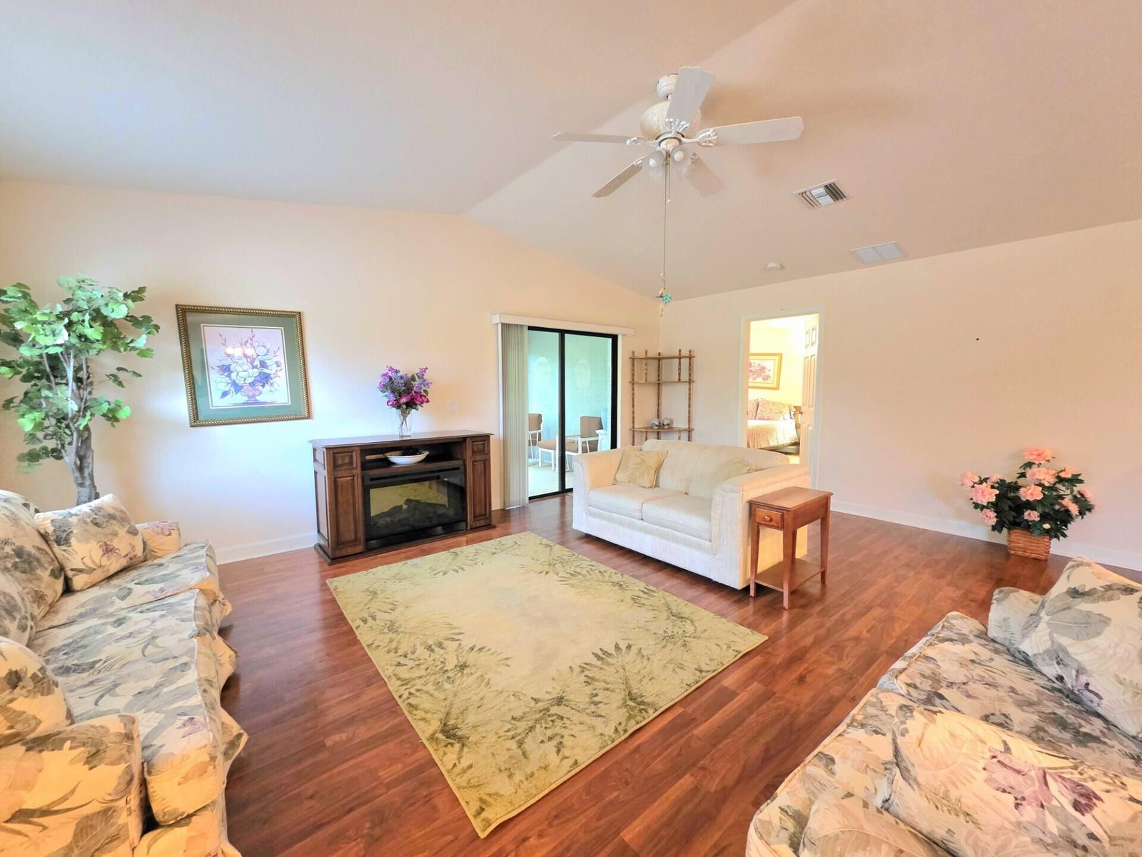 17 San Felipe, Fort Pierce, FL 34951 photo 4