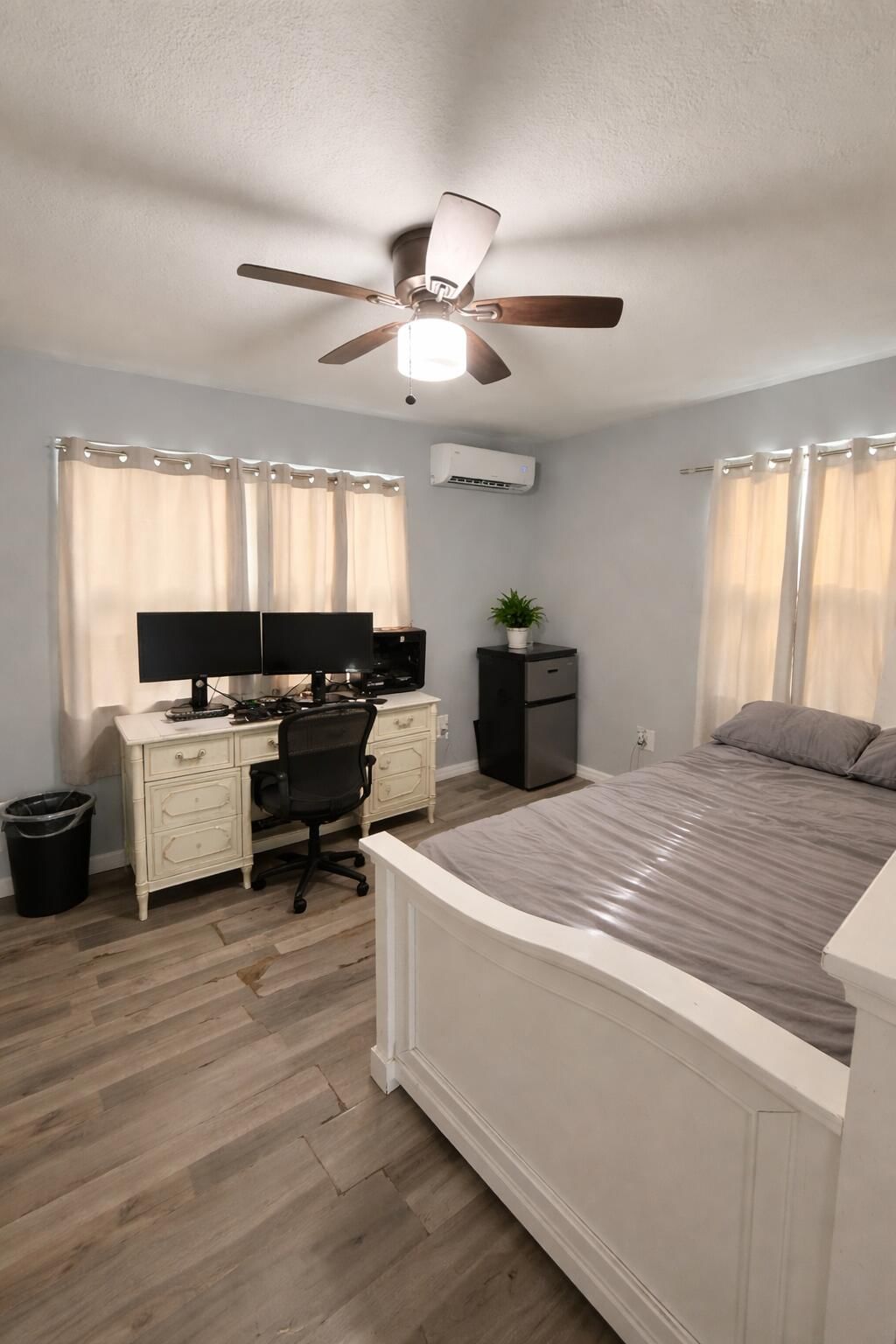 2686 Summit Boulevard, West Palm Beach, FL 33406 photo 4