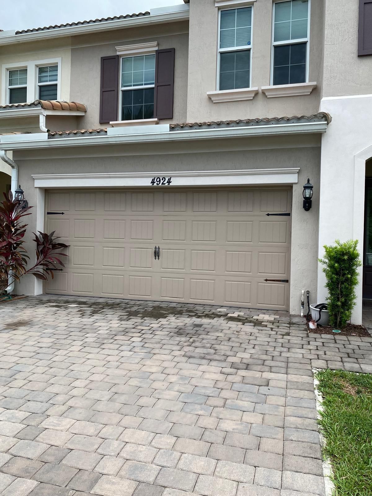 4924 Greenway Drive, Hollywood, FL 33021 photo 3
