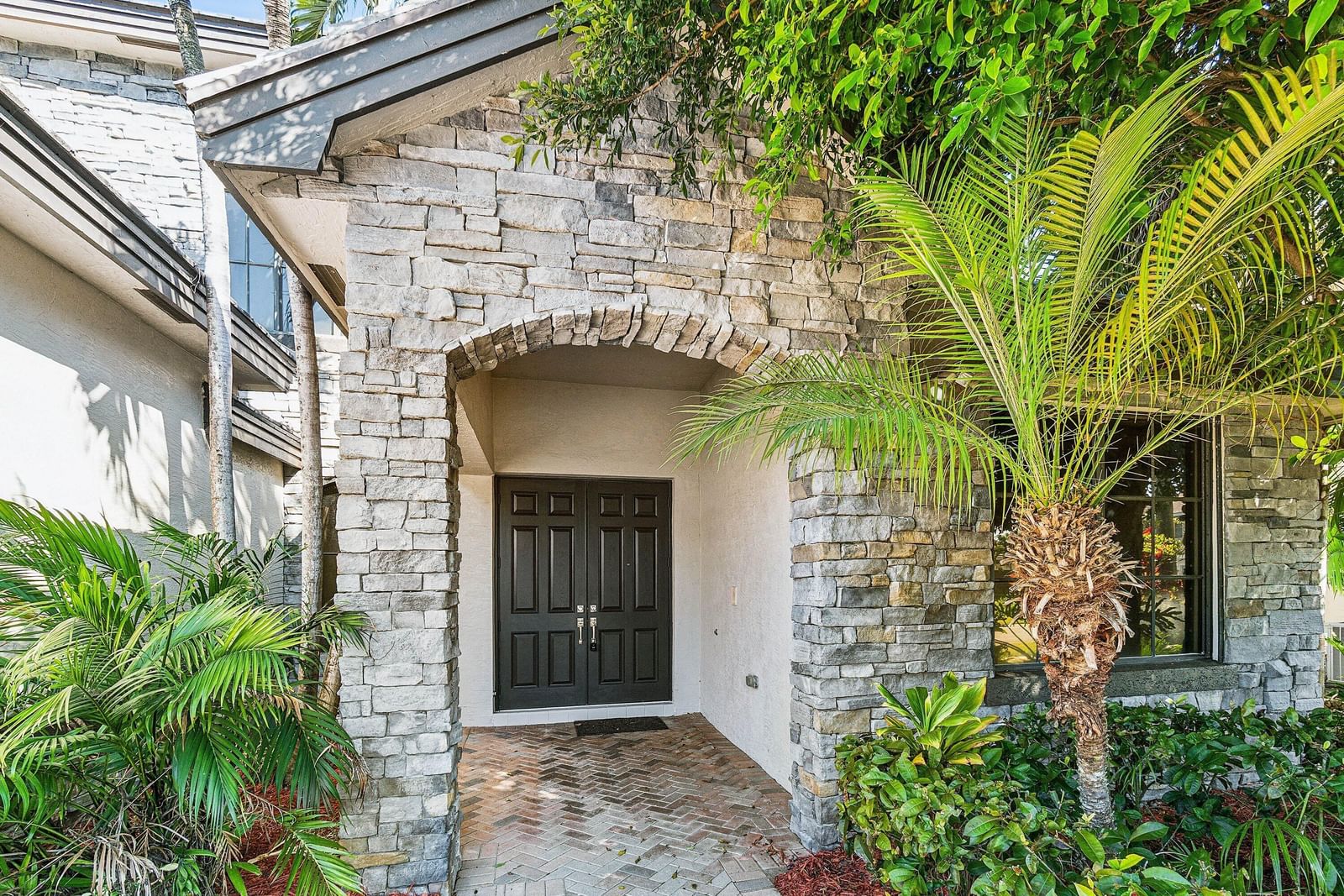 10509 Vignon Court, Wellington, FL 33449 photo 2