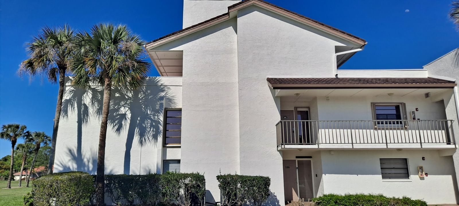 3500 Twin Lakes Terrace #206, Fort Pierce, FL 34951 photo 3