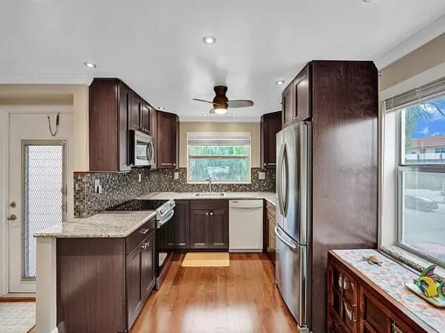 9020 Sunrise Lakes Boulevard #201, Sunrise, FL 33322 photo 2