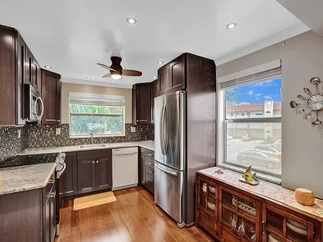 9020 Sunrise Lakes Boulevard #201, Sunrise, FL 33322 photo 4