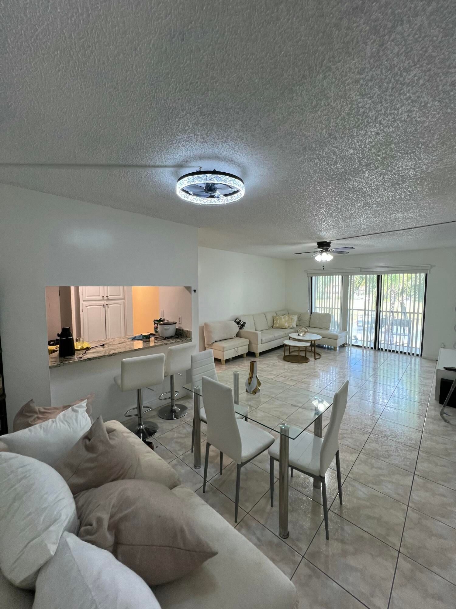 1007 Green Pine Boulevard #D2, West Palm Beach, FL 33409 photo 4