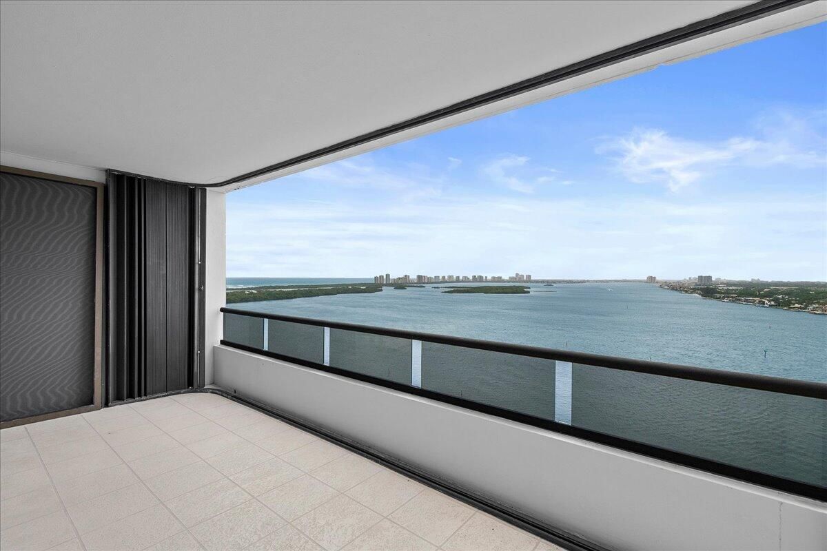 100 Lakeshore Drive #1955, North Palm Beach, FL 33408 photo 2