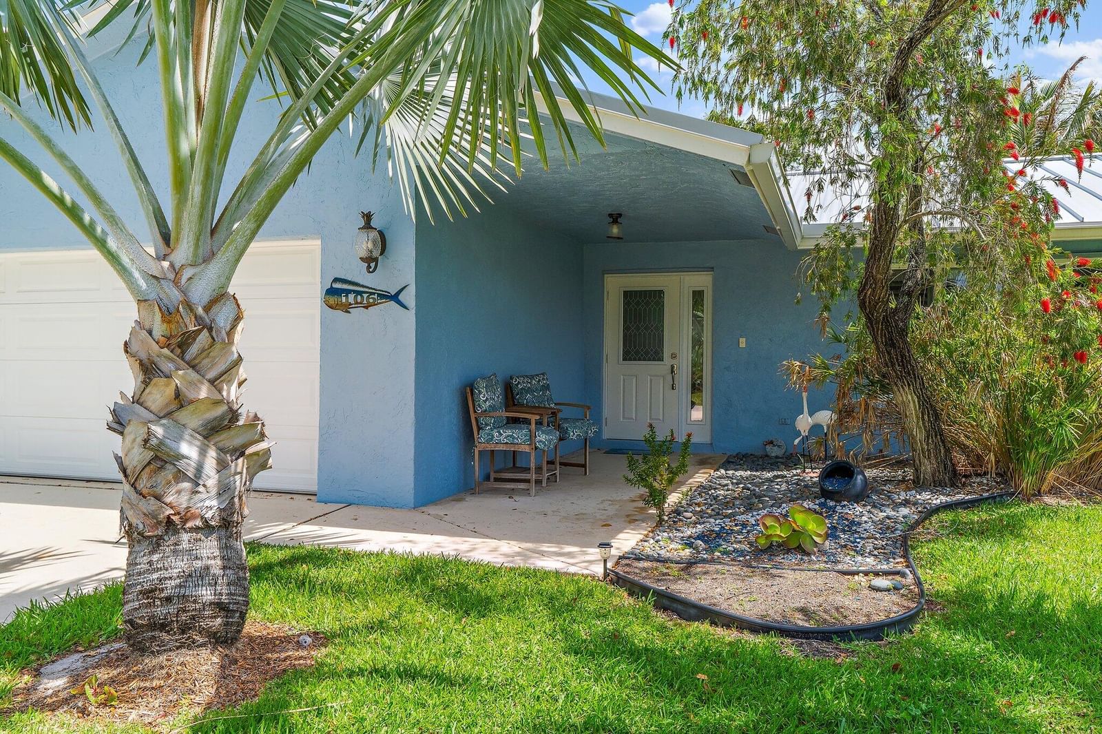 106 Chapel Lane, Tequesta, FL 33469 photo 2