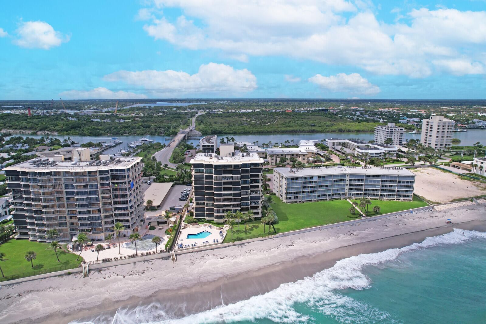 200 S Beach Road #802, Tequesta, FL 33469 photo 4